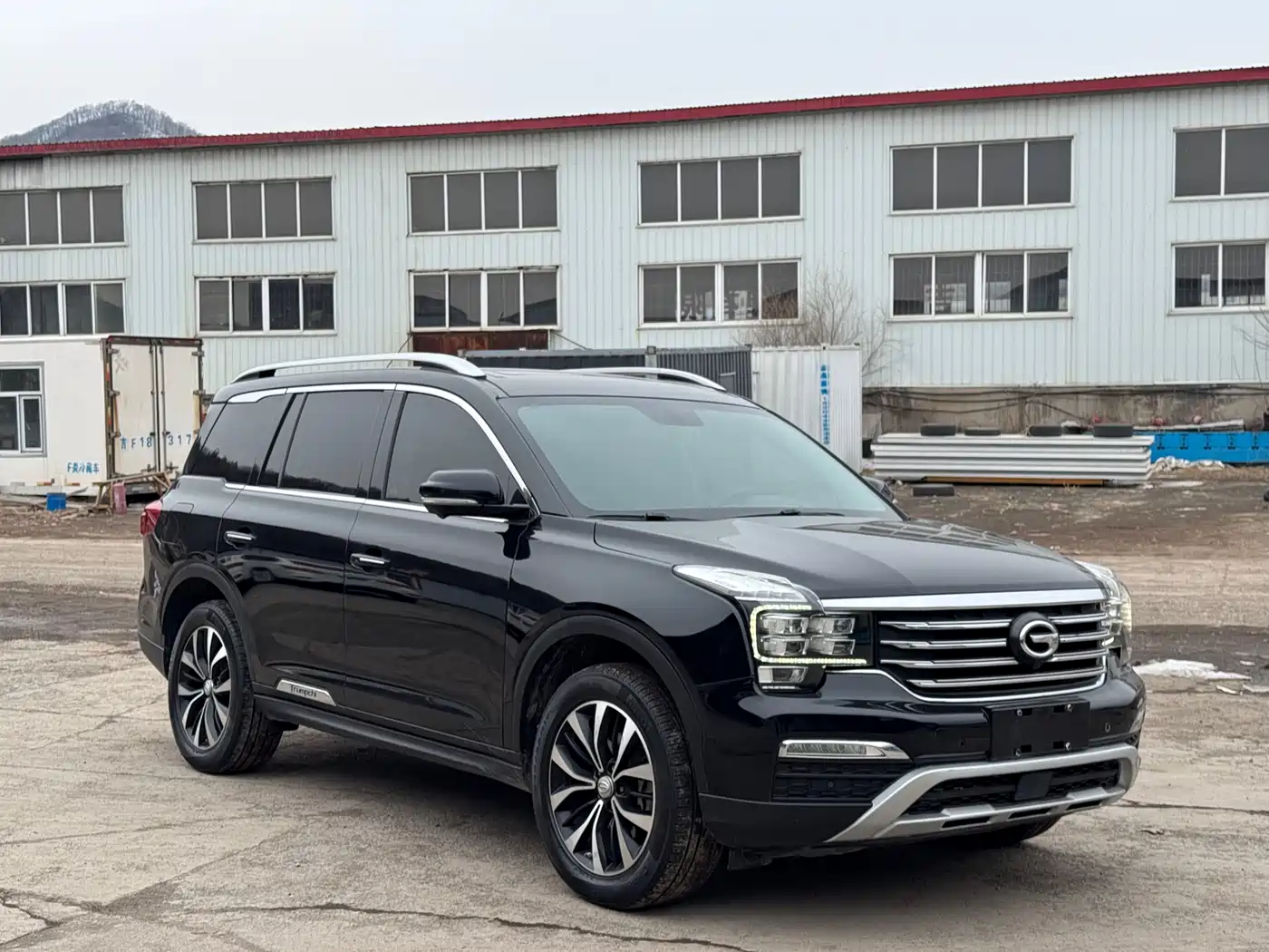 GAC Trumpchi Trumpchi GS8 2017 320T 2WD Luxury Smart Connect (7-seater) фото 3