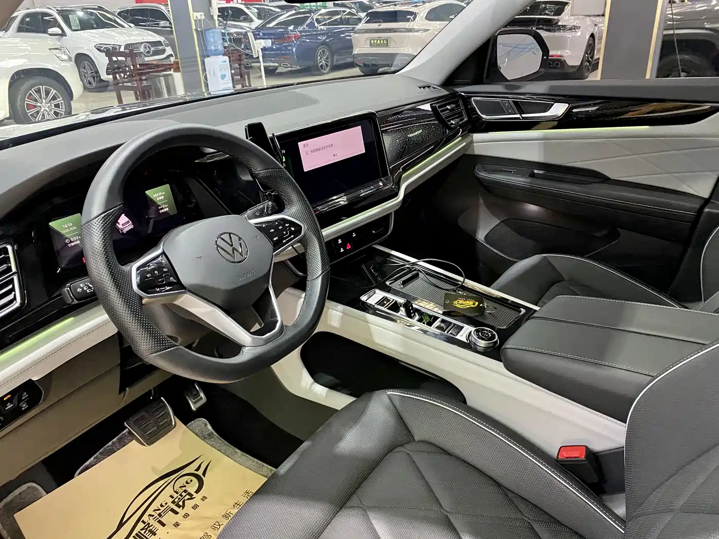 Volkswagen Teramont 2024 380TSI 4WD Prestige Luxury Edition фото 16