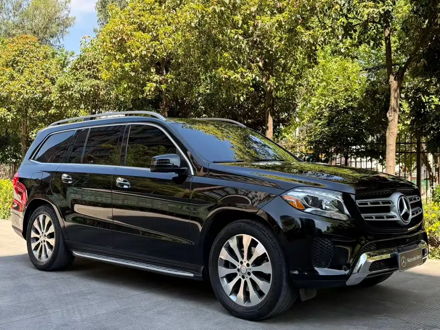 Mercedes-Benz GLS 2017 GLS 400 4MATIC Luxury фото 38