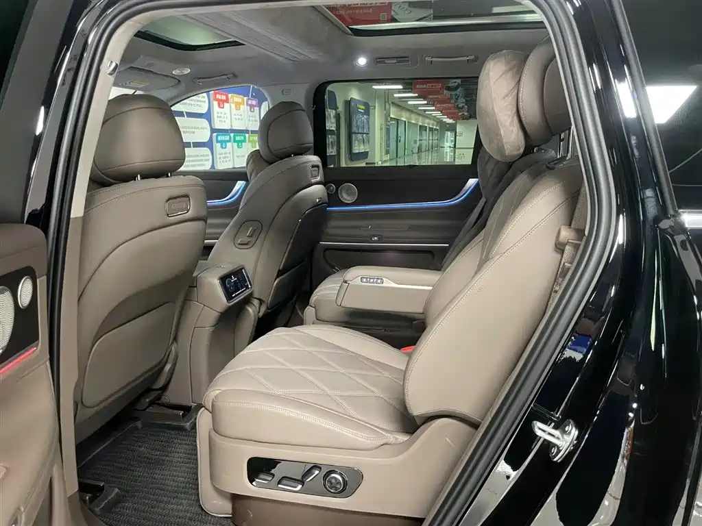 AITO Wenjie AITO M9 2026 2025 Extended Range Ultra 52kWh 6-Seater