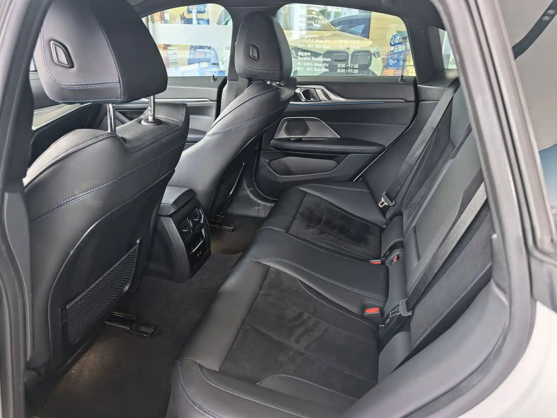 Фото 5 - BMW i4