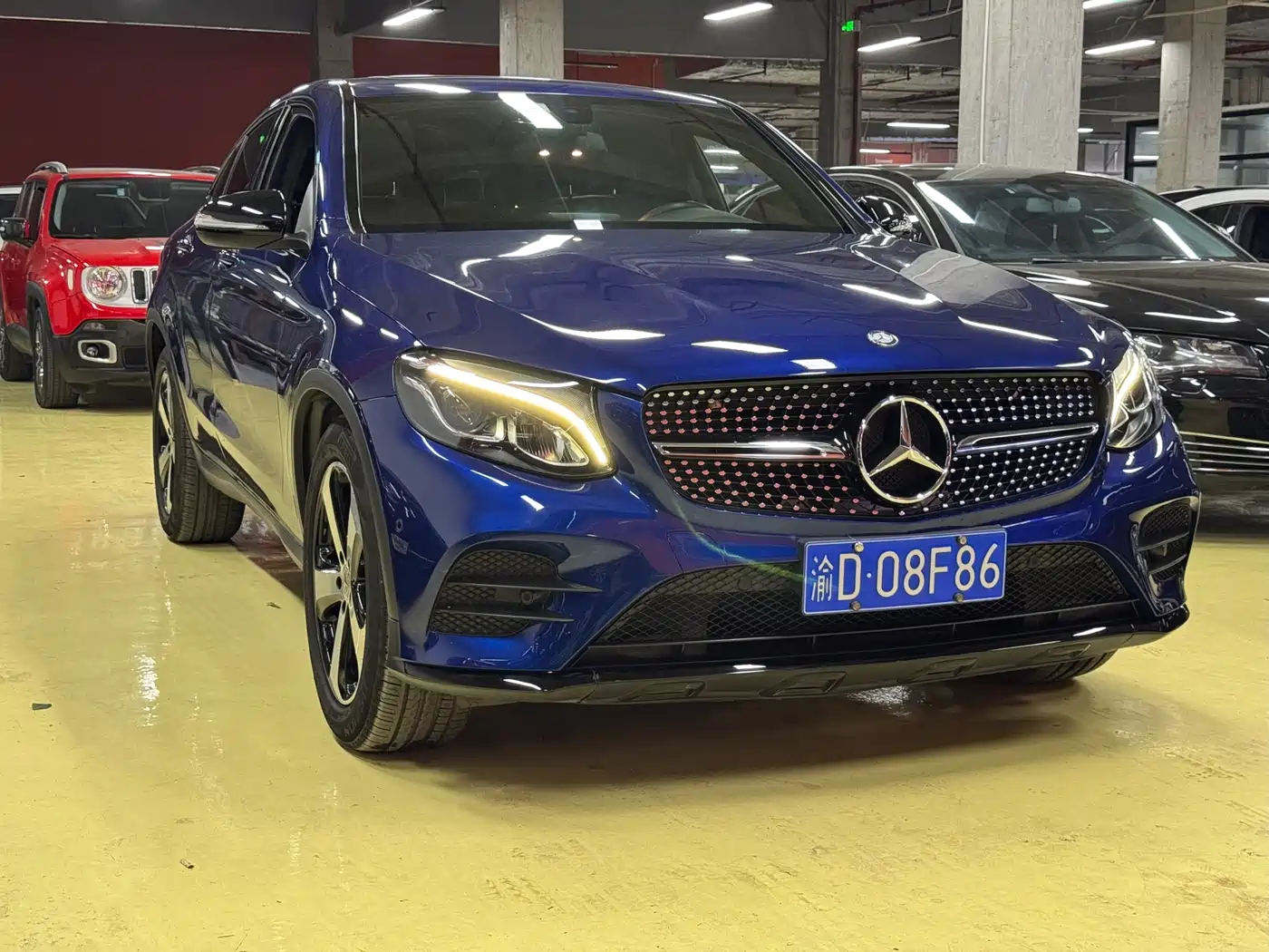 Mercedes-Benz GLC Coupe 2017 GLC 200 4MATIC Coupe SUV фото 25