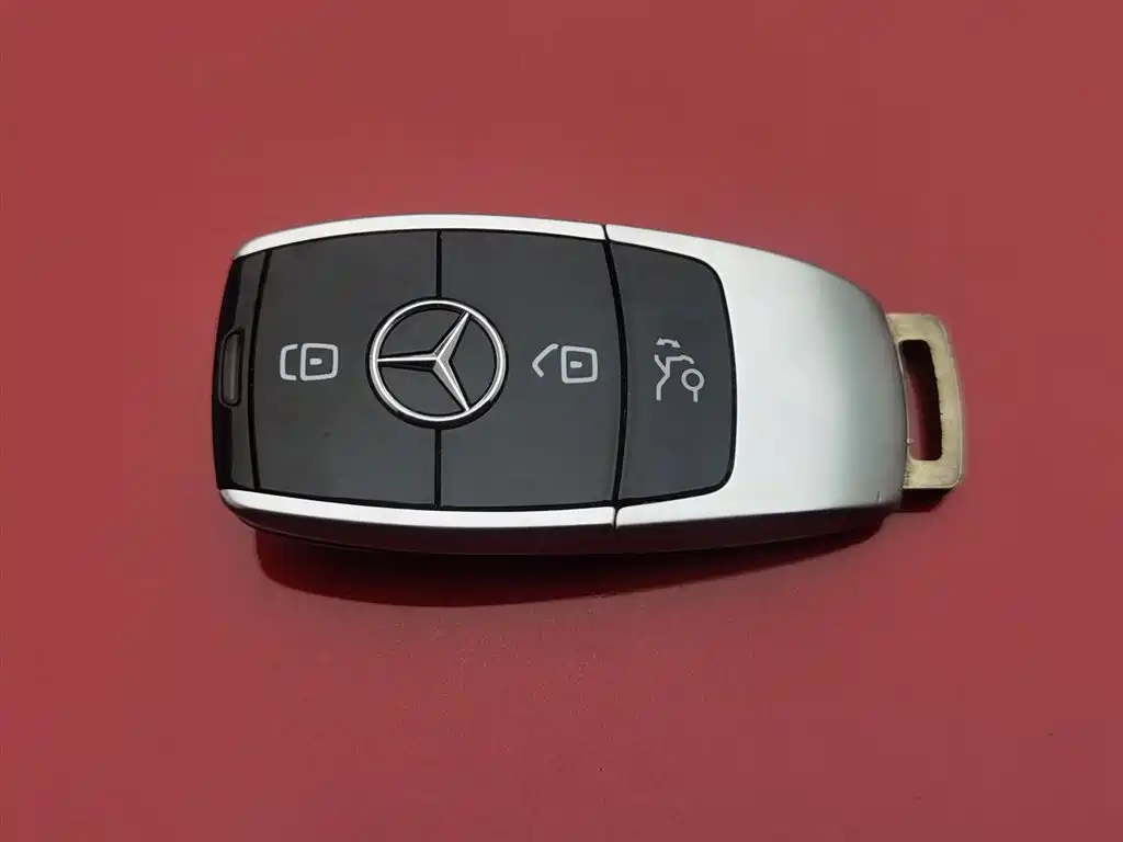 Mercedes-Benz E-Class 2017 Facelift E 300 Sport фото 19
