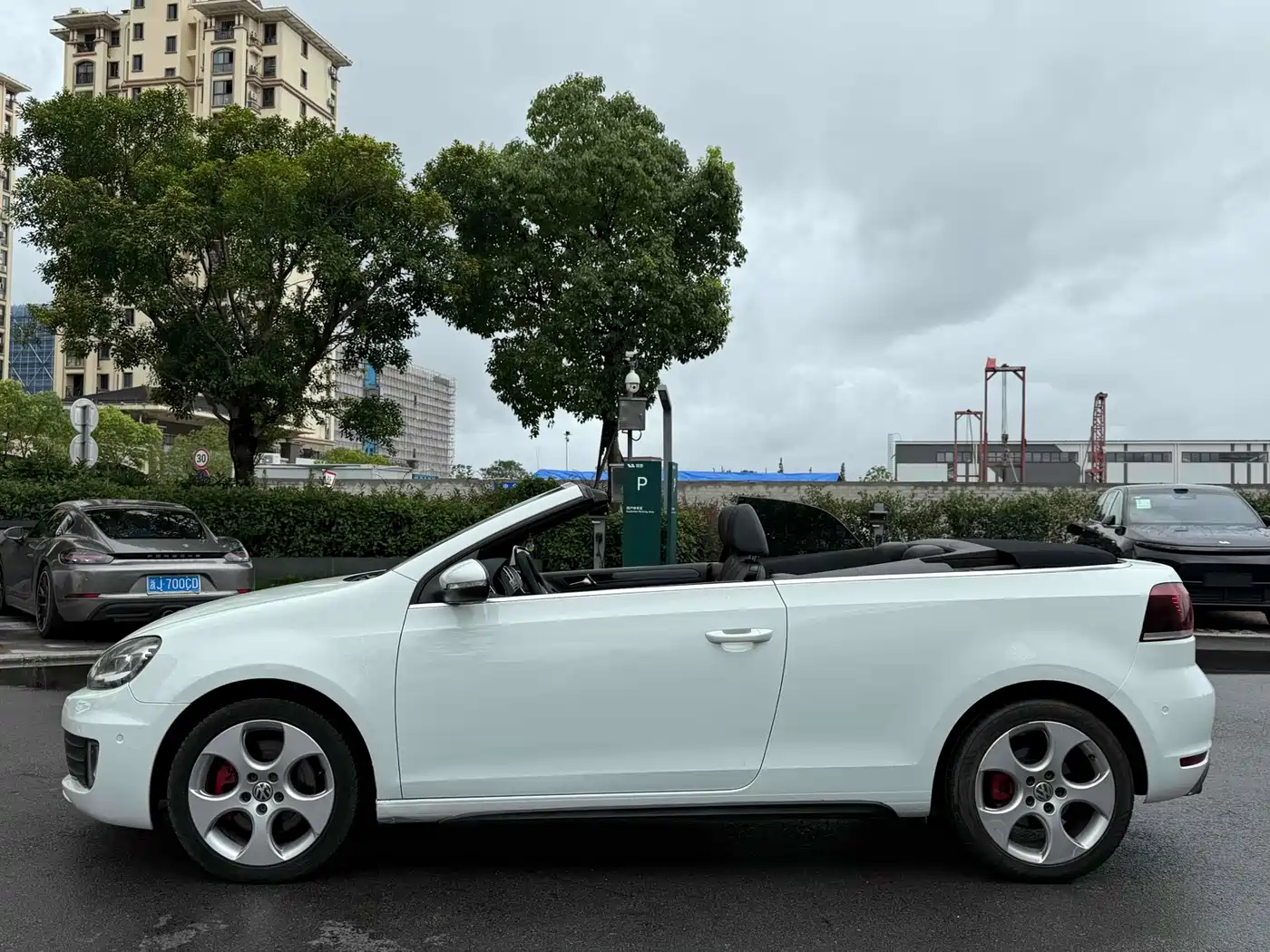 Volkswagen Golf (Import) 2013 2.0TSI GTI Convertible фото 14