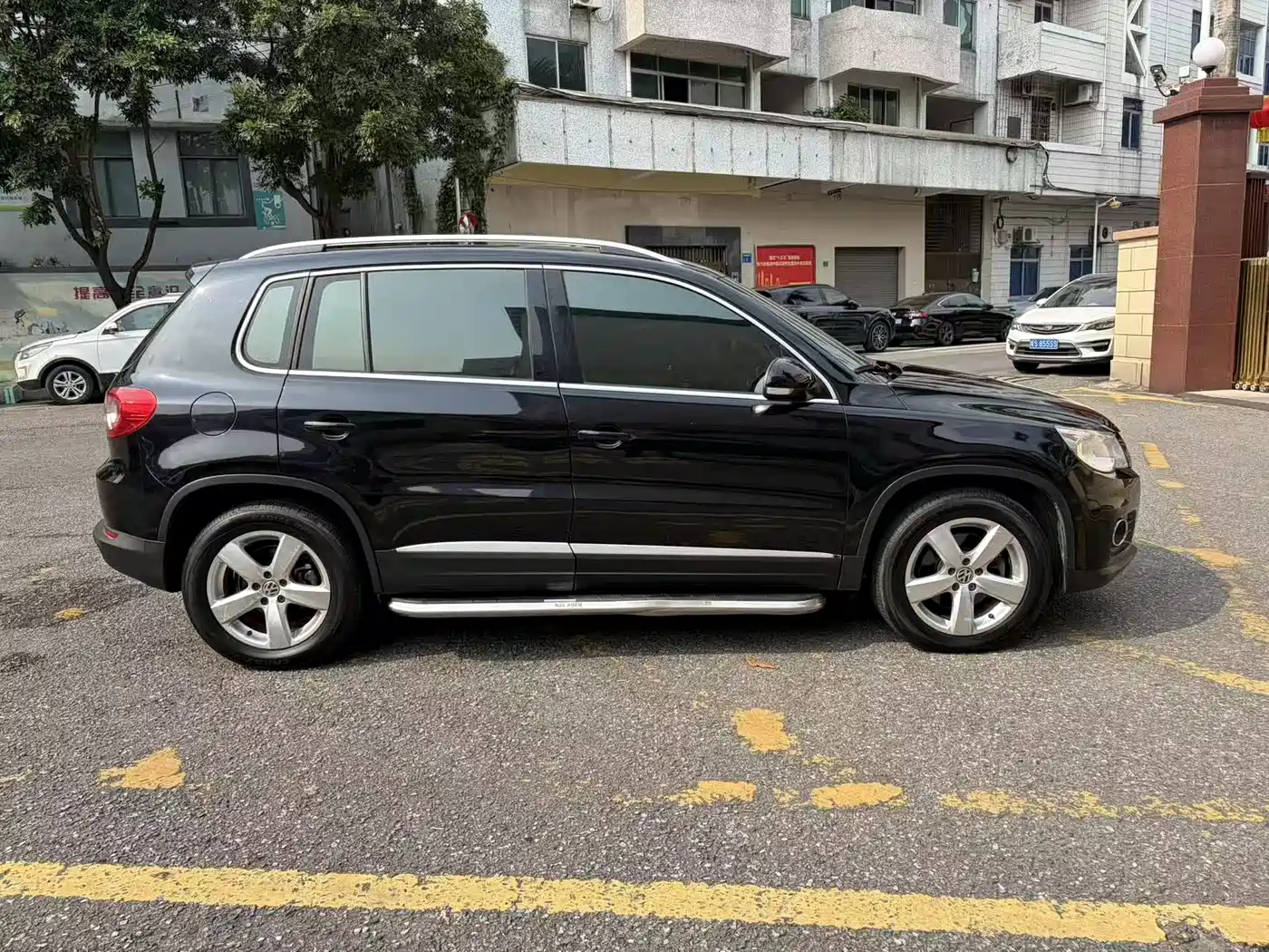 Volkswagen Tiguan 2012 1.8TSI Automatic 4WD Trend Edition фото 4