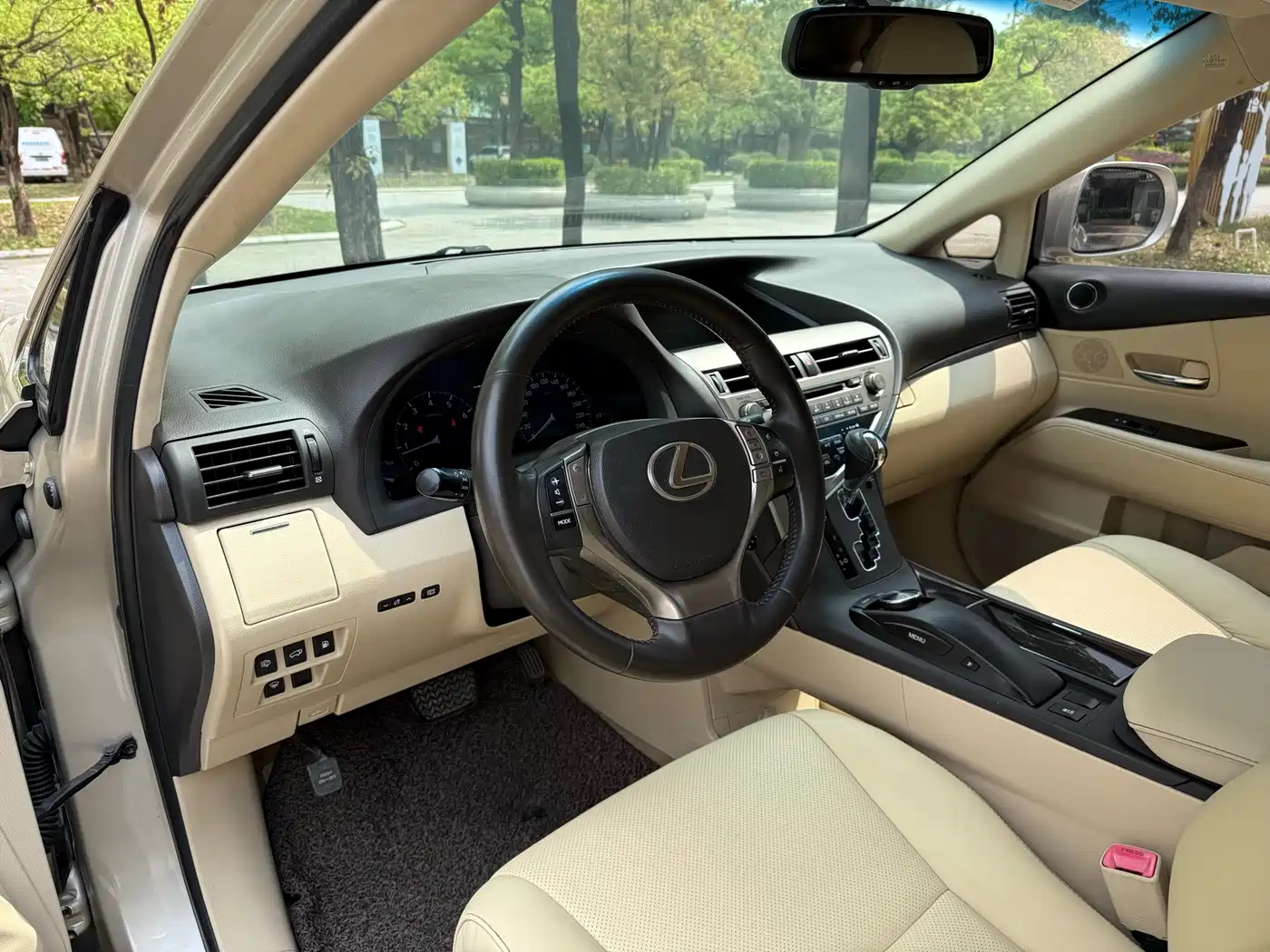 Lexus RX Classic 2012 270 Elegance фото 4