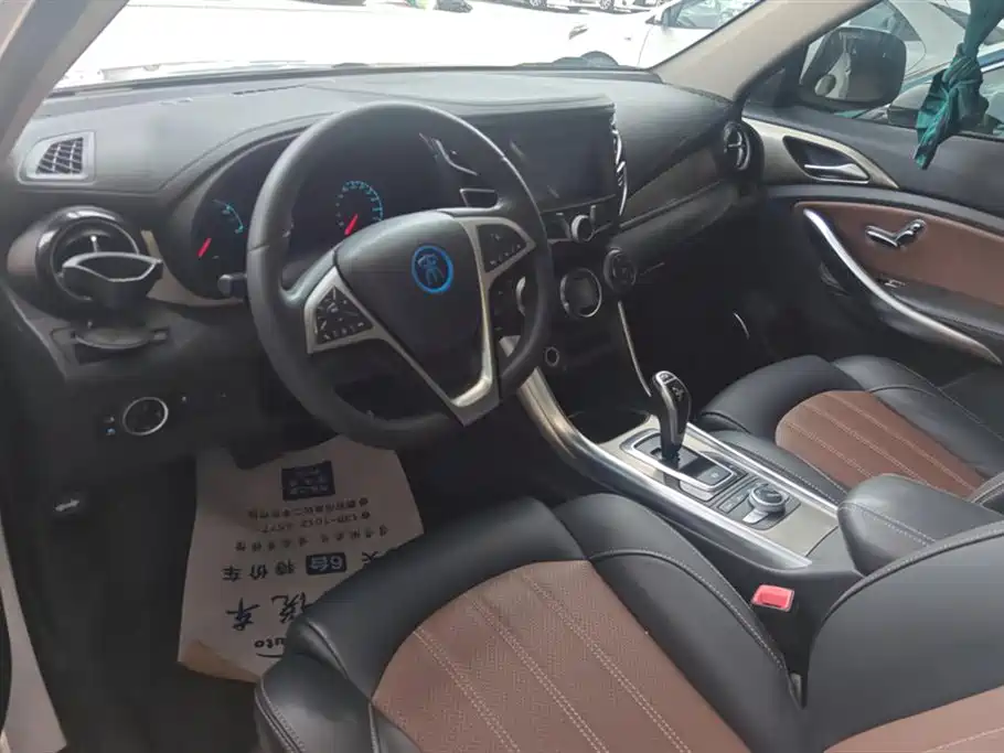BYD Song New Energy 2017 Song DM 1.5TID Full-time 4WD Premium фото 12