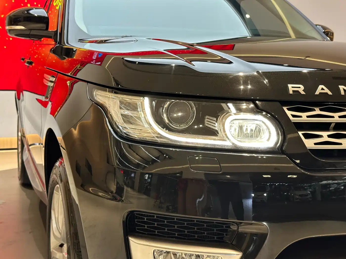Фото 3 - Land Rover Range Rover Sport