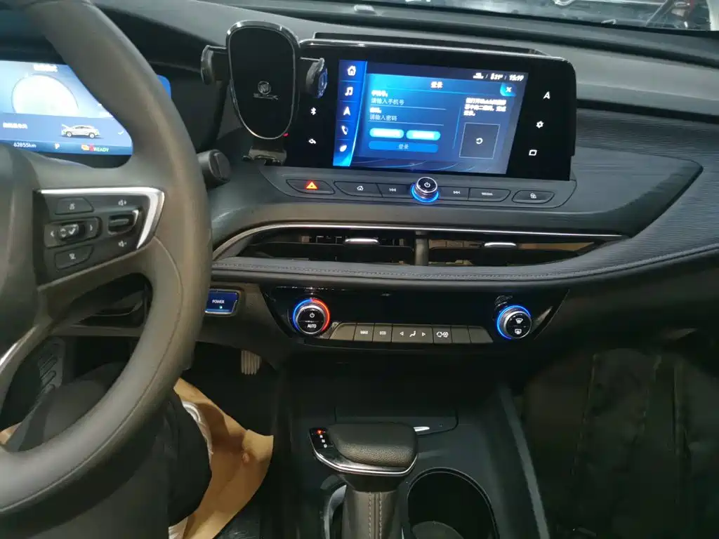 Photo 10 - Buick Velite 6