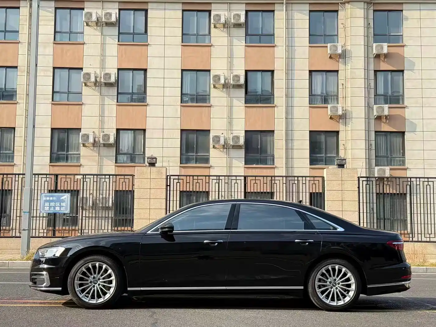Audi A8 2019 Plus A8L 50 TFSI quattro Comfort фото 15