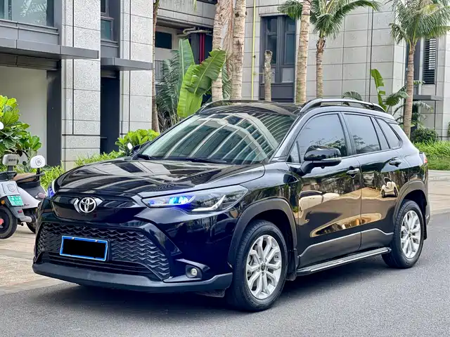TOYOTA FENGLANDA 2023