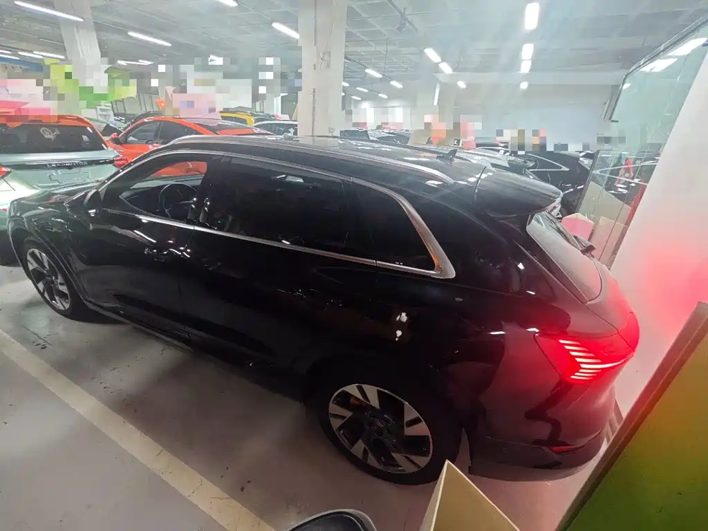 Audi e-tron (Import) 2021 2019 55 quattro Fashion