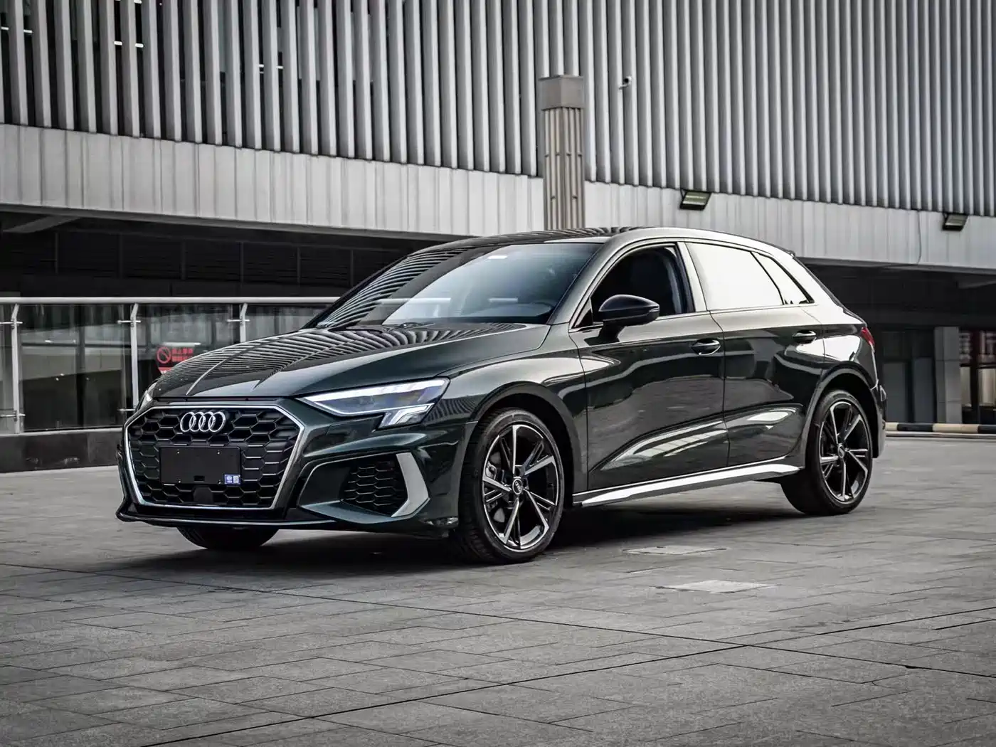 Audi A3 2024 Model Sportback 35 TFSI Fashion Sport