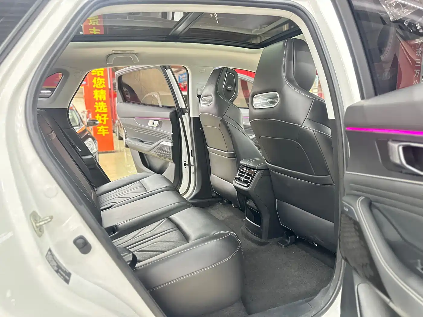 Changan UNI-K 2023 2023 2.0T FWD Joy Style