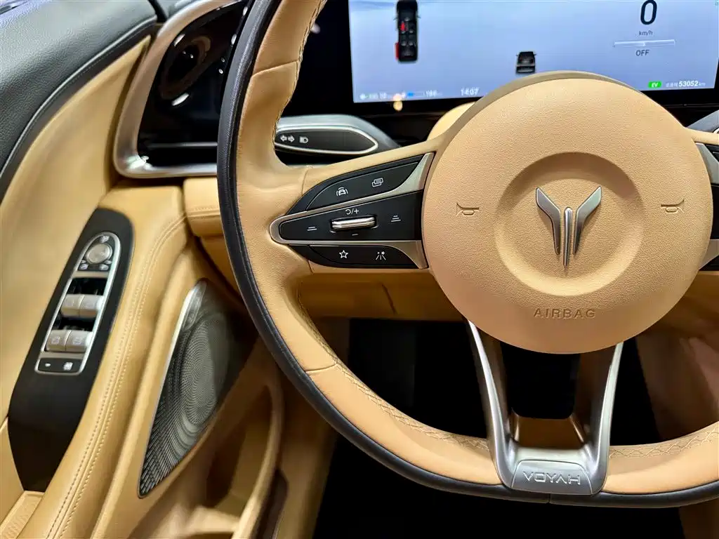 Voyah Auto Voyah Dreamer 2022 Low-carbon Dream+Smart Package фото 14