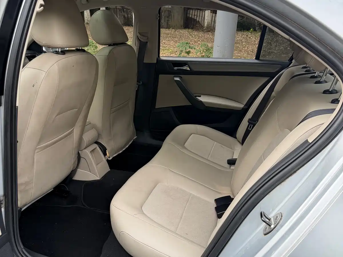 Volkswagen Santana 2013 2013 1.4L Manual Comfort Edition