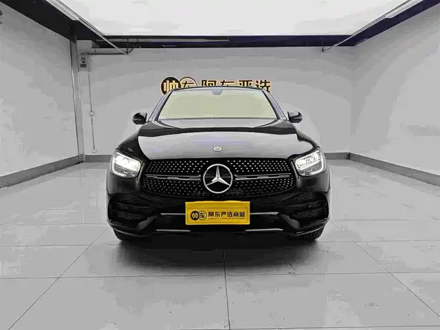 MERCEDES-BENZ GLC COUPE