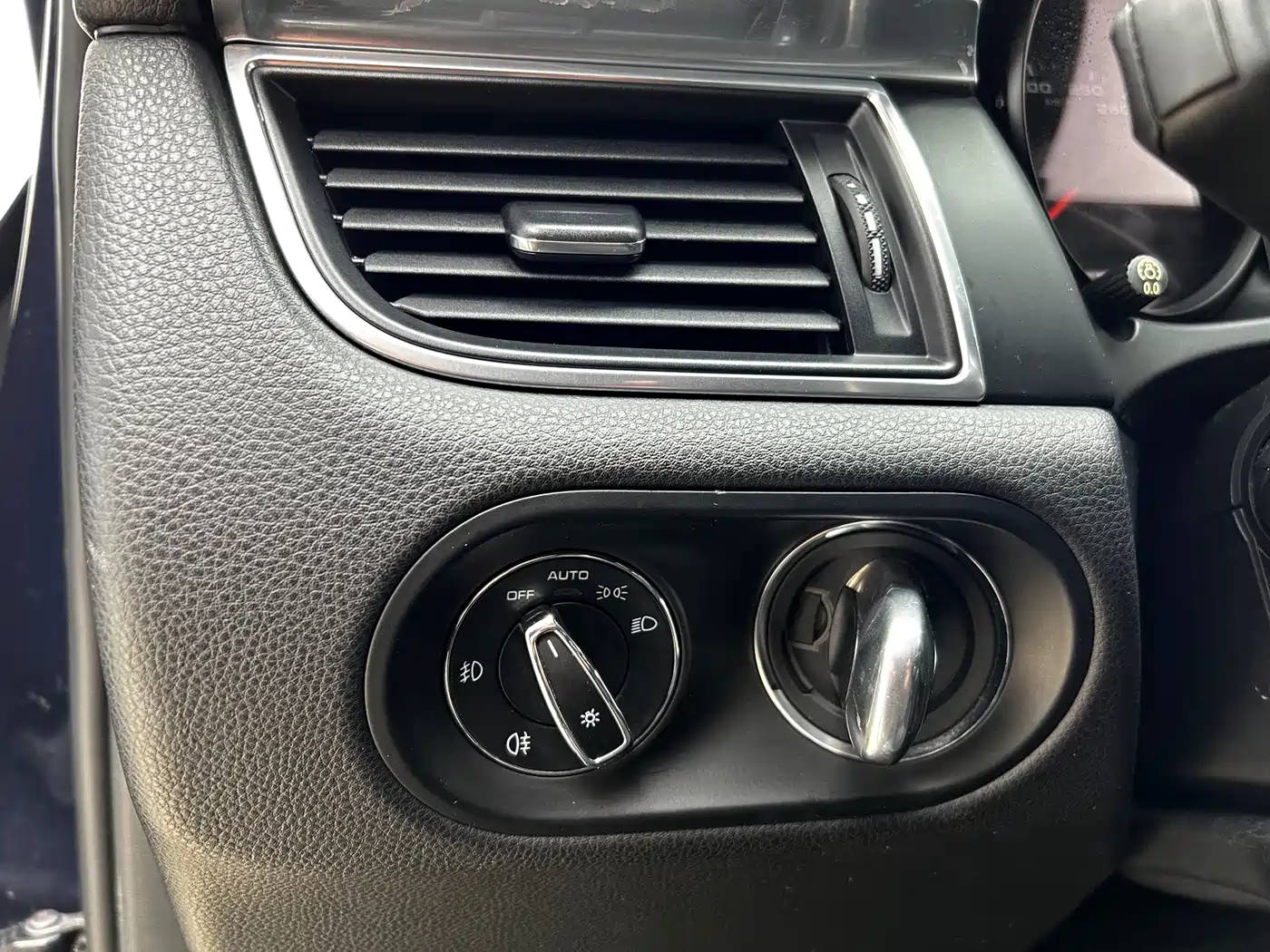 Porsche Macan 2017 Macan 2.0T фото 7