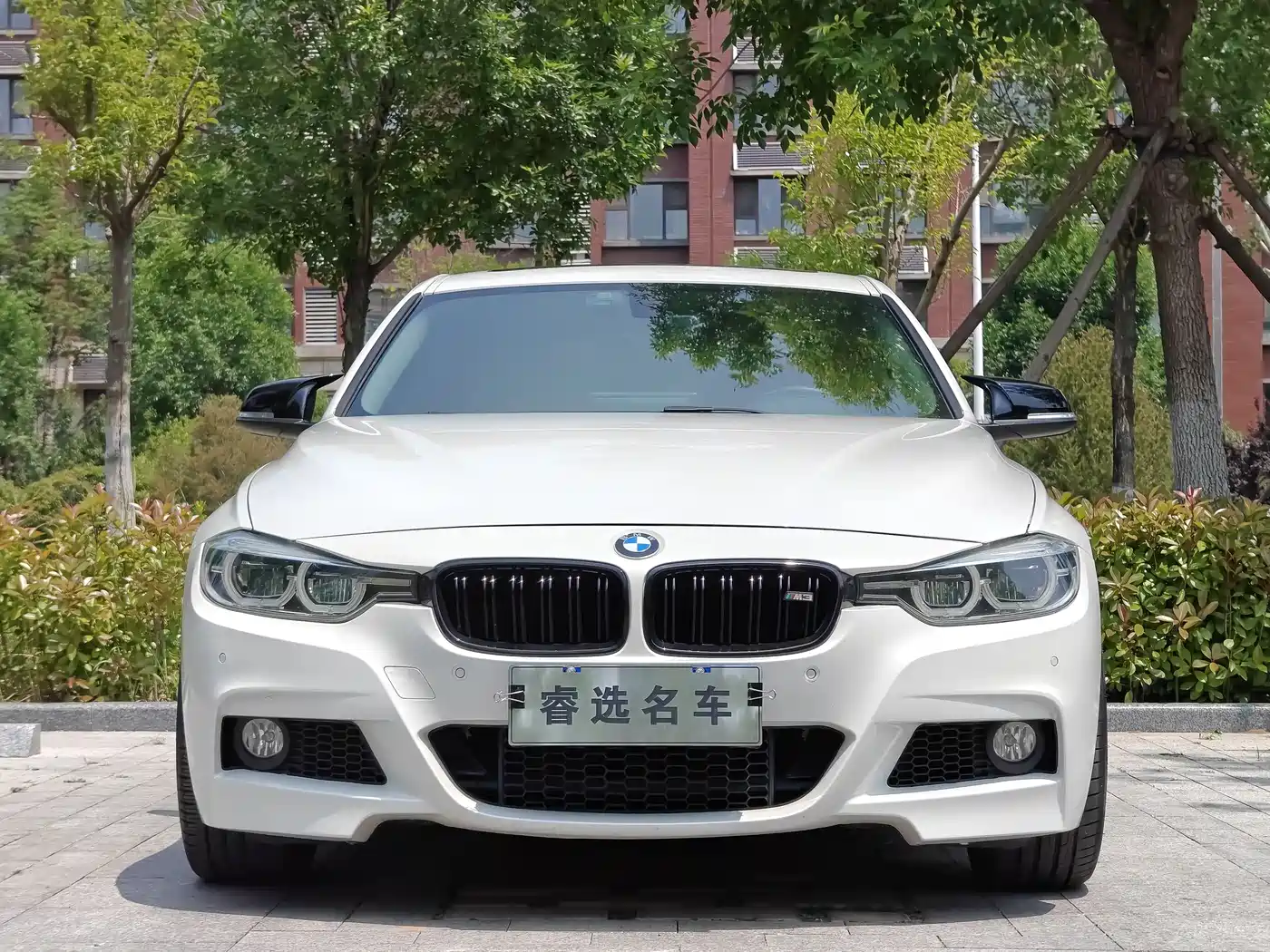 BMW 3 Series 2017 320Li Fashion фото 2