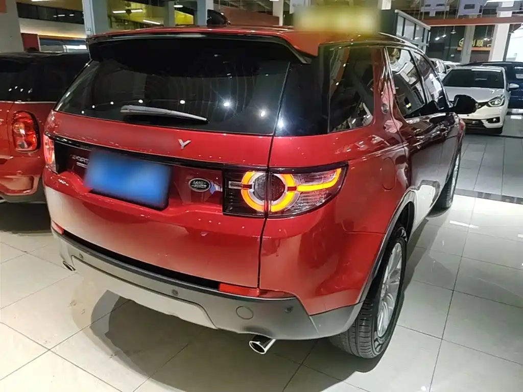 Land Rover Discovery Sport 2017 2.0T SE фото 7