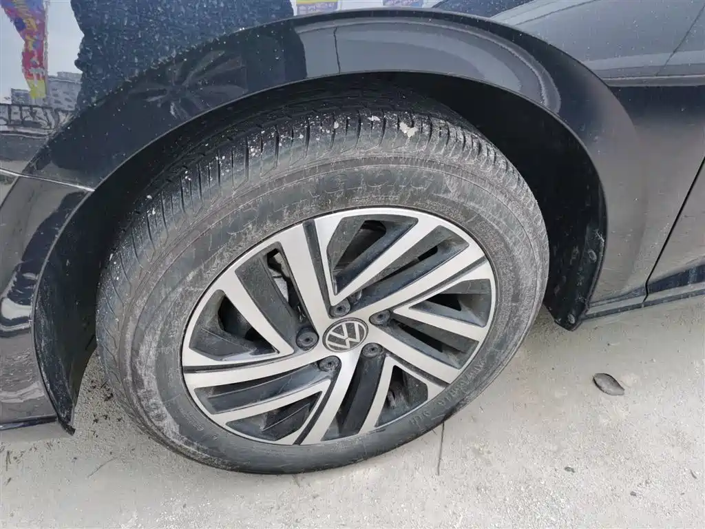 Volkswagen Lavida 2024 Model 300TSI DSG Starlight Leading Edition фото 25