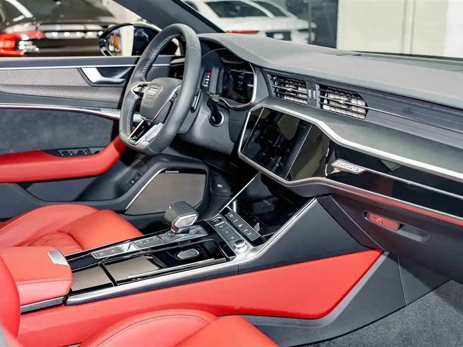 Audi A7L 2023 45 TFSI quattro S-line Black Warrior Edition фото 18
