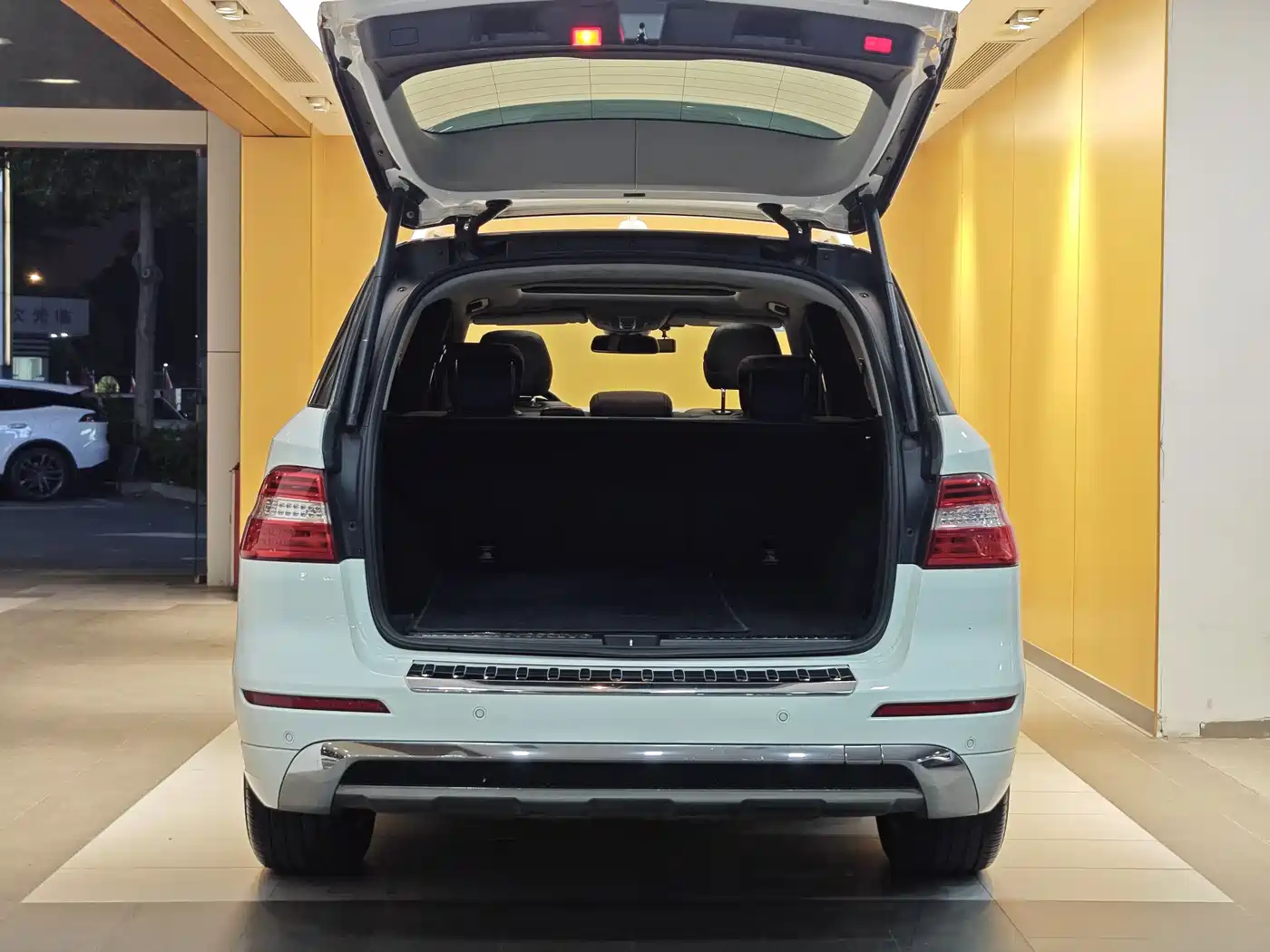 Mercedes-Benz M-Class 2014 ML 400 4MATIC Dynamic фото 28