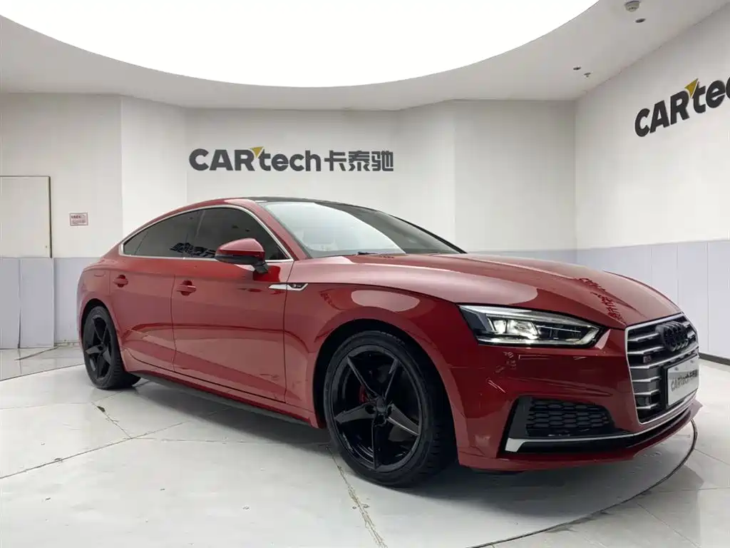 Audi A5 (Import) 2019 Sportback 40 TFSI Fashion фото 3