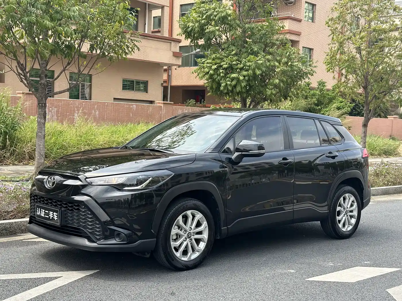 TOYOTA FENGLANDA 2024