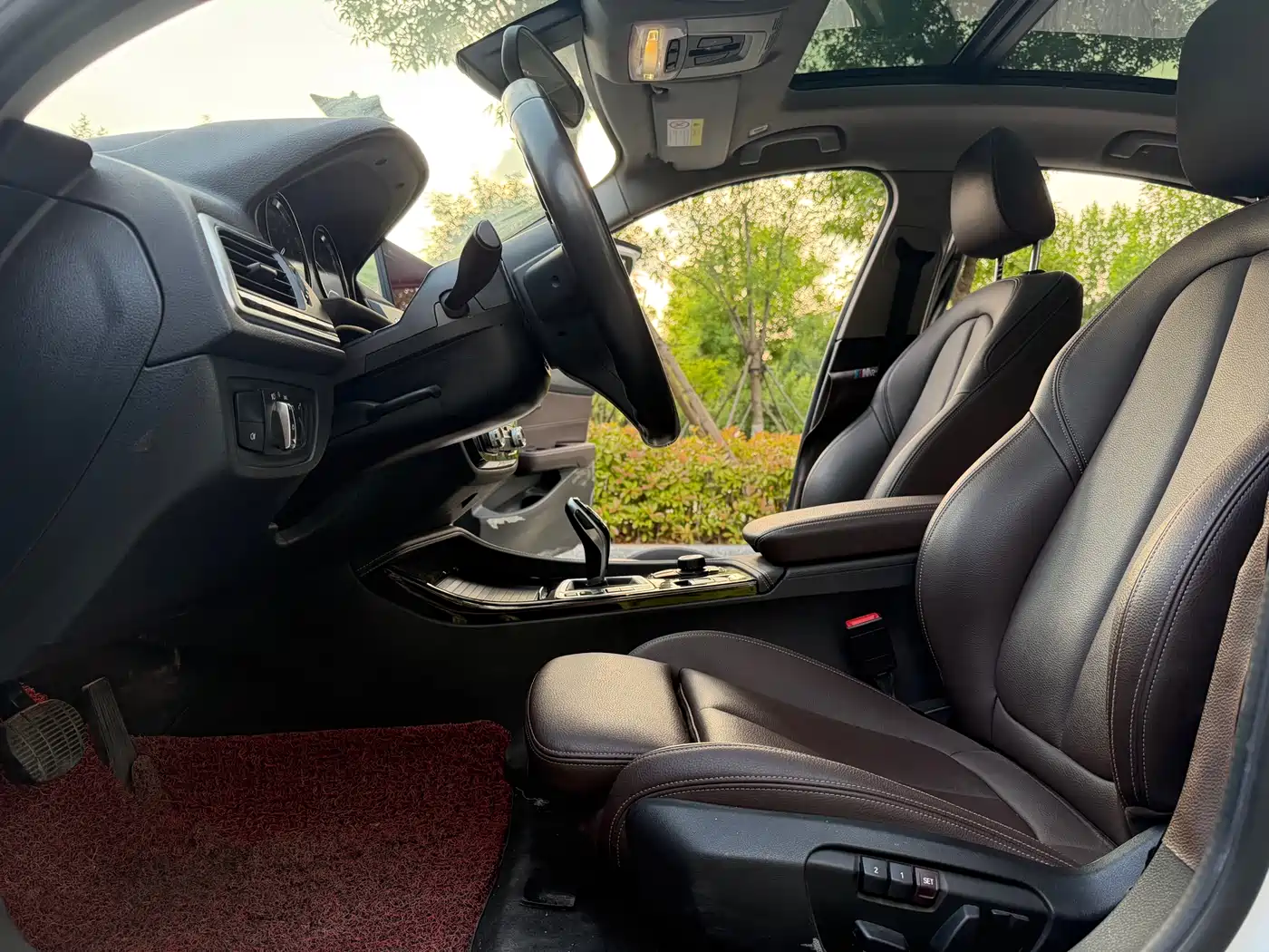 BMW 1 Series 2020 Model 120i M Sport Package фото 7