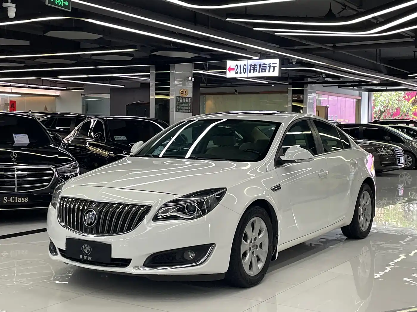 Buick Regal 2014 2.0L Leading Fashion Type