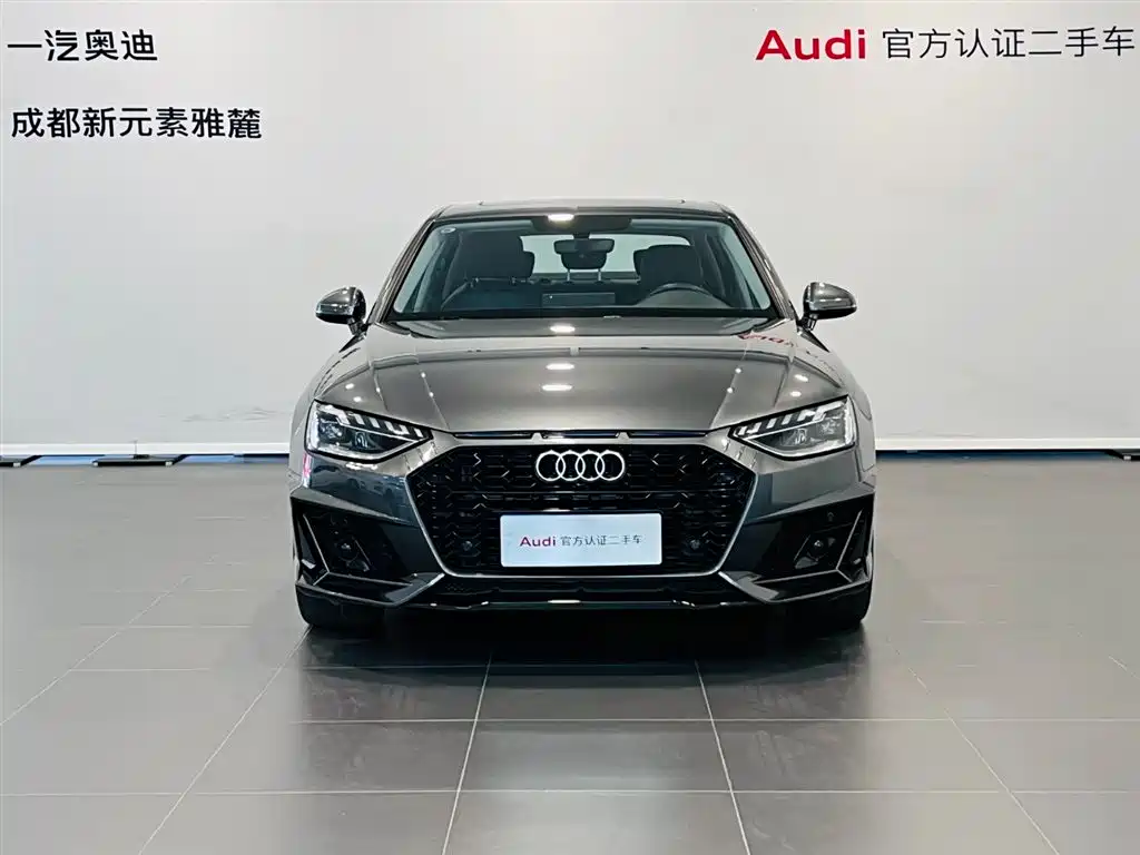 Audi A4L 2023 40 TFSI Fashion Dynamic фото 2
