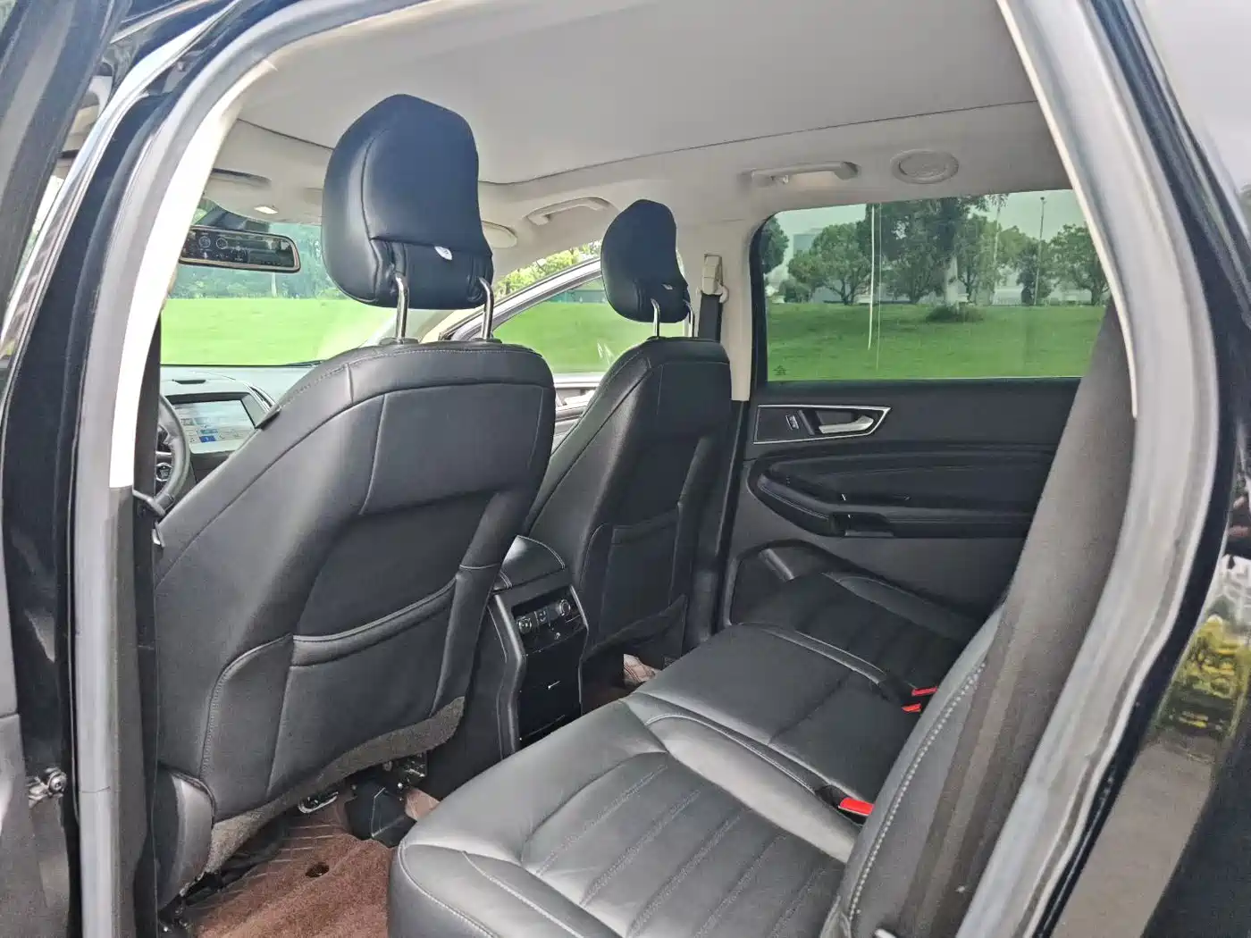 Ford Edge 2017 2016 EcoBoost 245 2WD Luxury 7-Seater