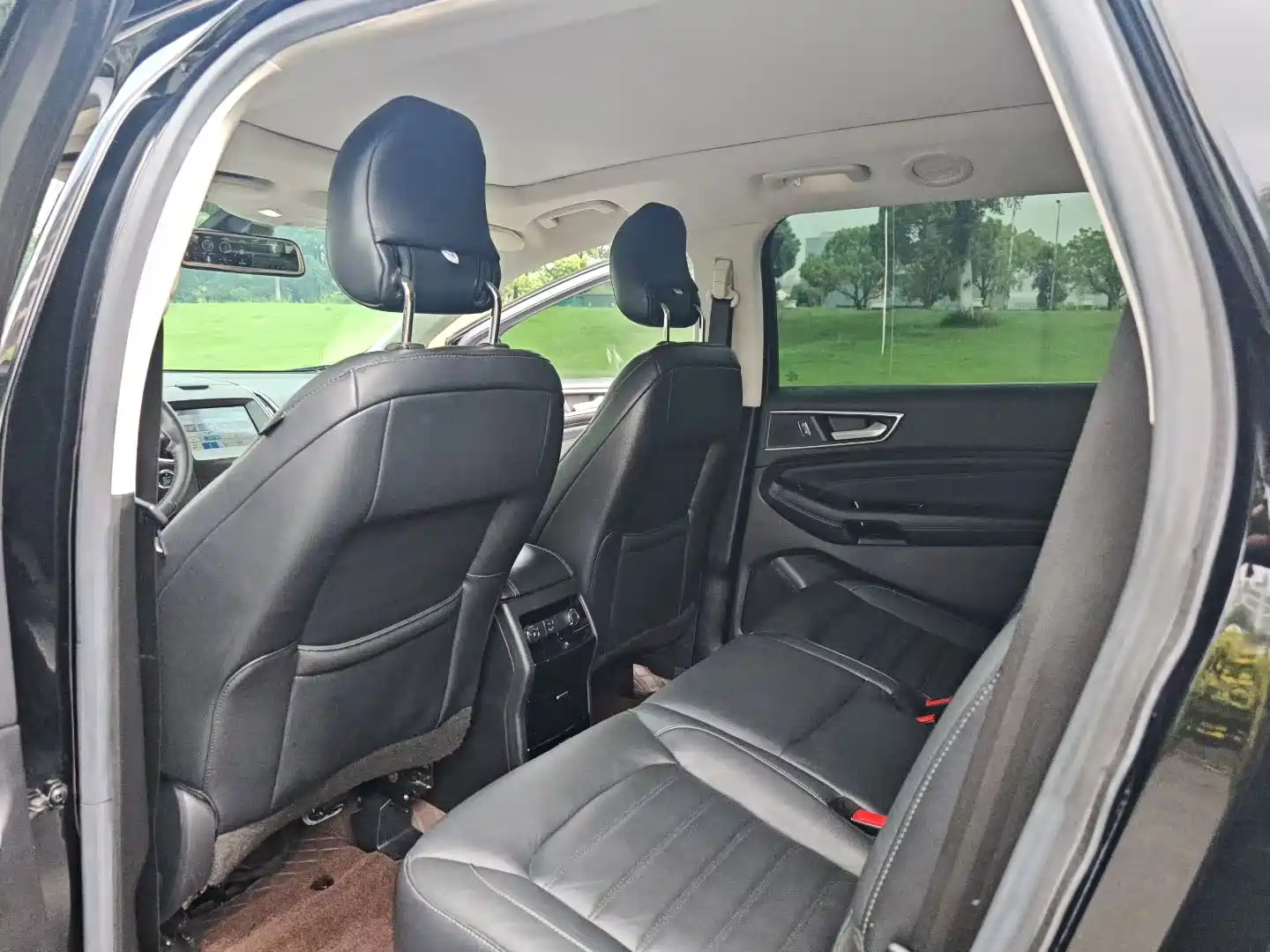 Фото 5 - Ford Edge