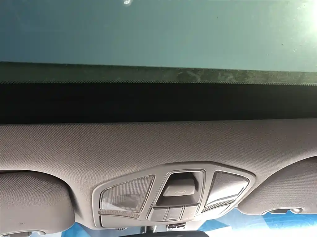 Hyundai Santa Fe 2017 2.0T Automatic 2WD Intelligent 7-Seater фото 18