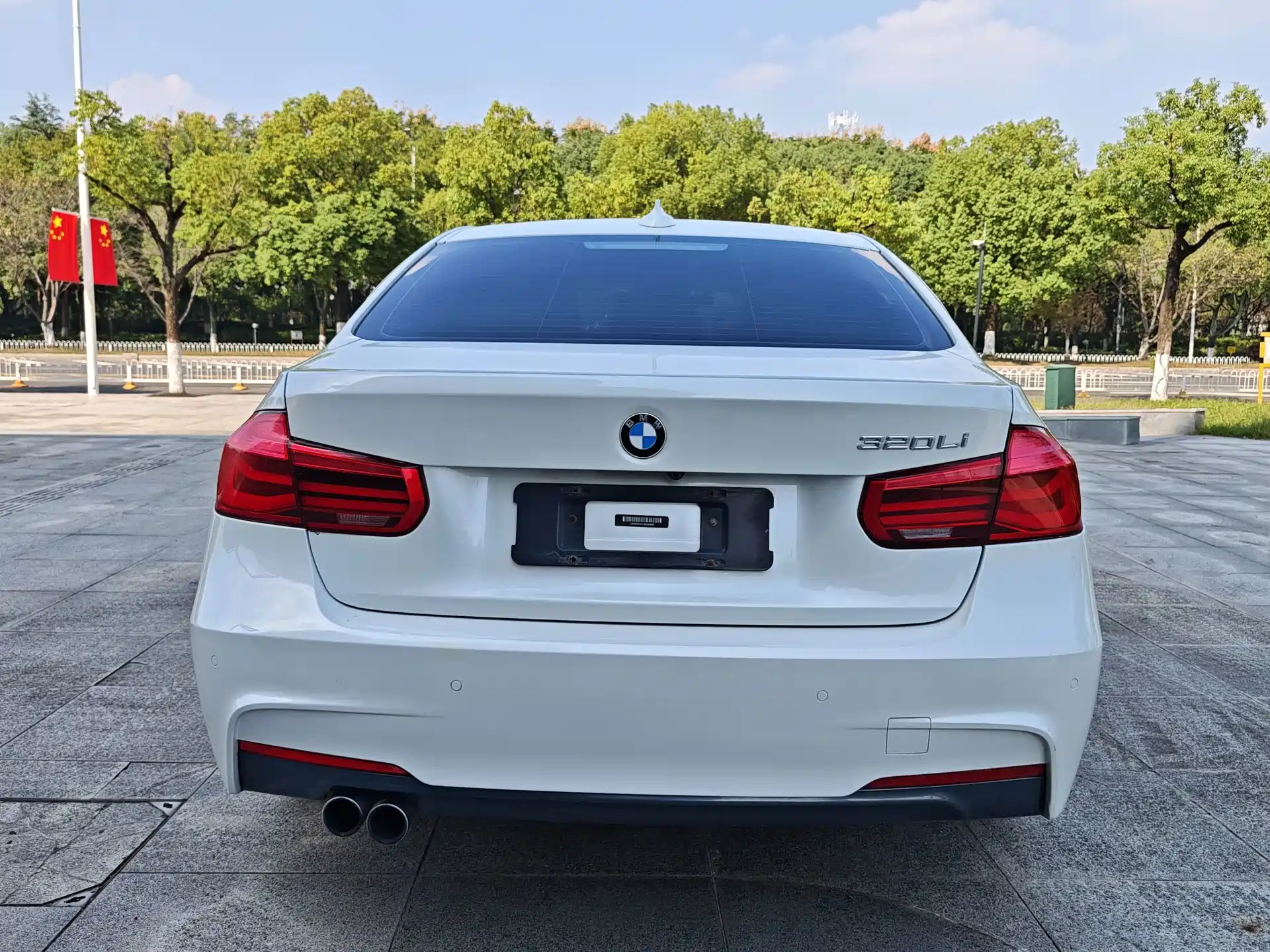 صورة 6 - BMW 3 Series