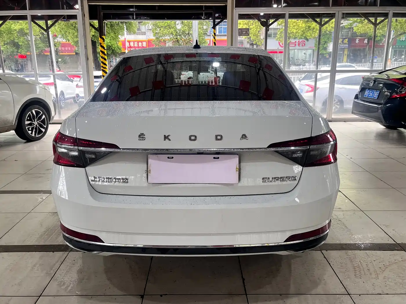 Škoda Superb 2023 Facelift TSI280 DSG Premium Edition фото 8