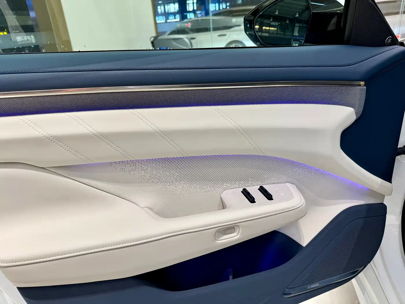 ZEEKR EXTREME KRYPTON 001