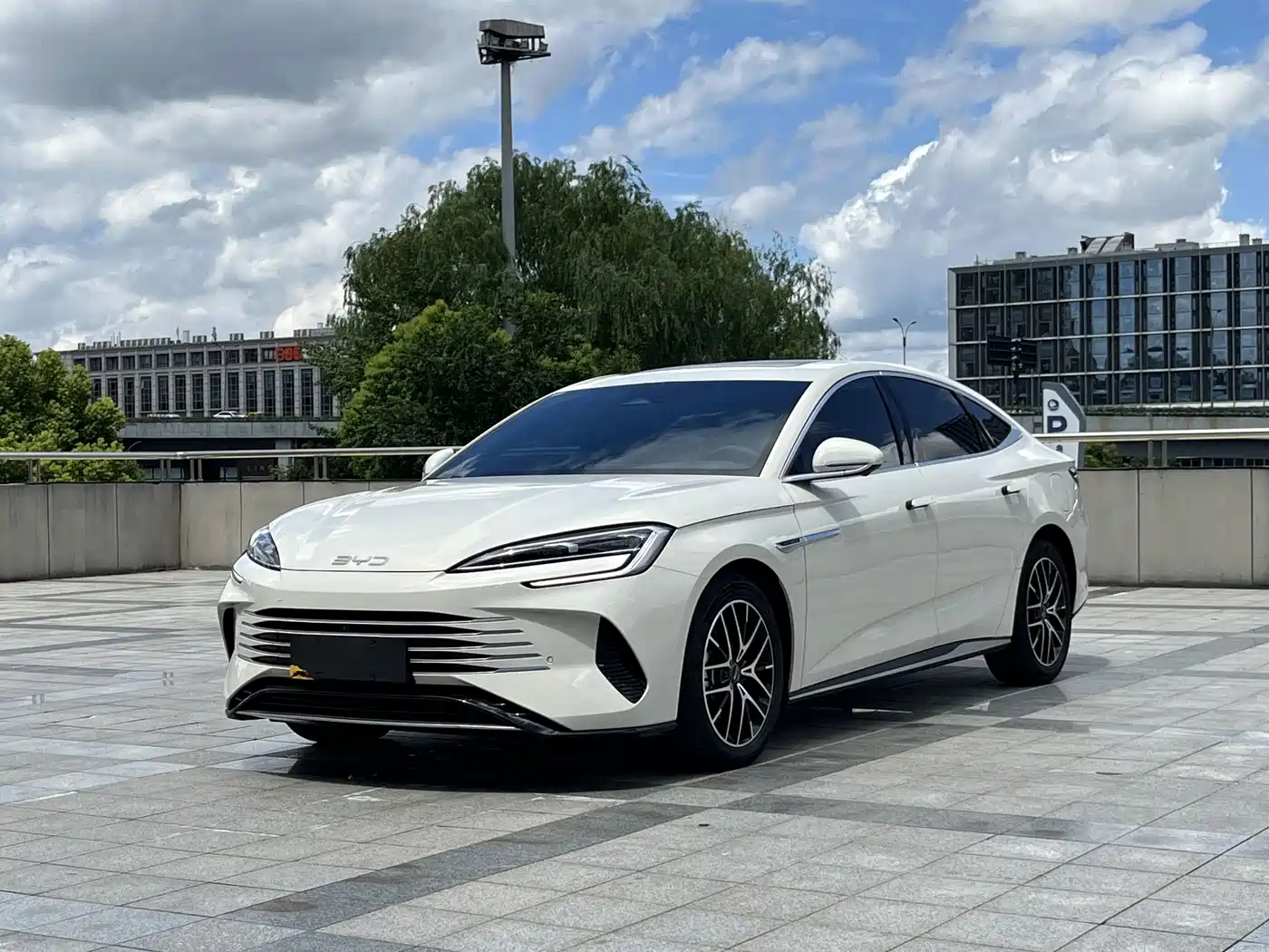 BYD Seal 2024 2023 DM-i 1.5L 121km Luxury