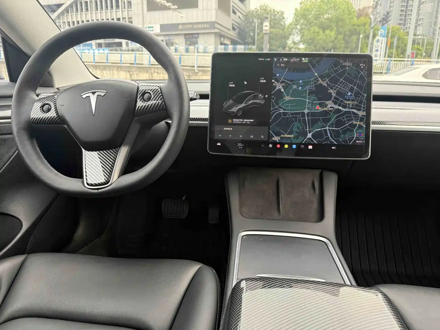 Фото 9 - Tesla Model 3