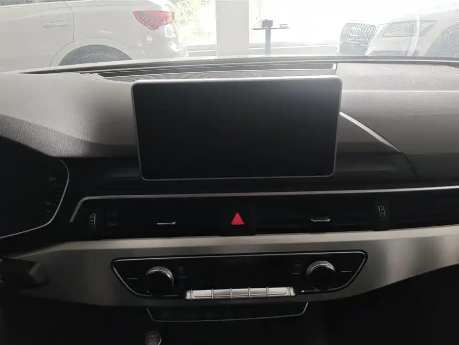 Audi A4L 2019 40 TFSI Fashion (China VI) фото 13