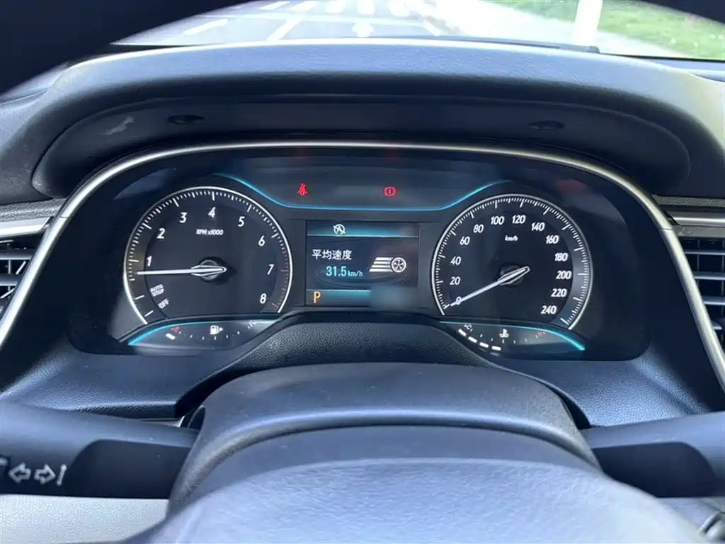 Buick Excelle 2016 15N Automatic Elite фото 4