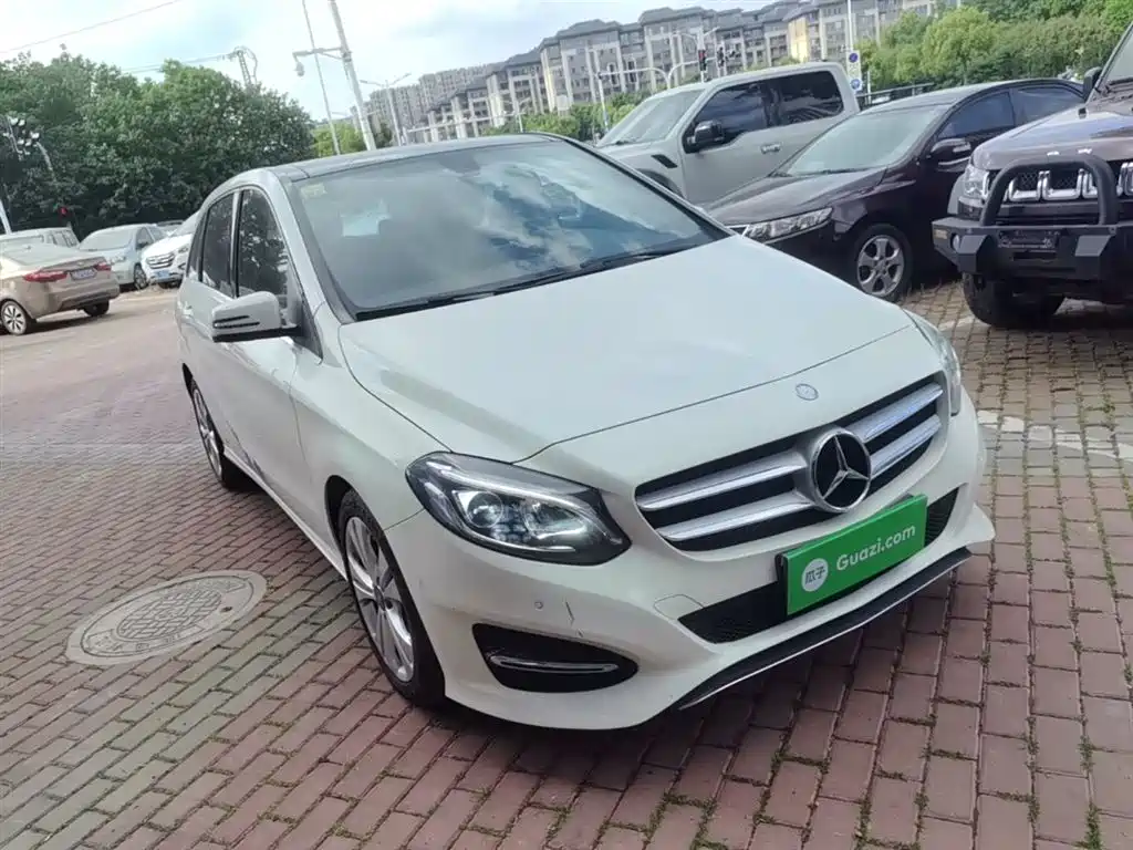 Mercedes-Benz B-Class 2015 B 200 Style фото 4