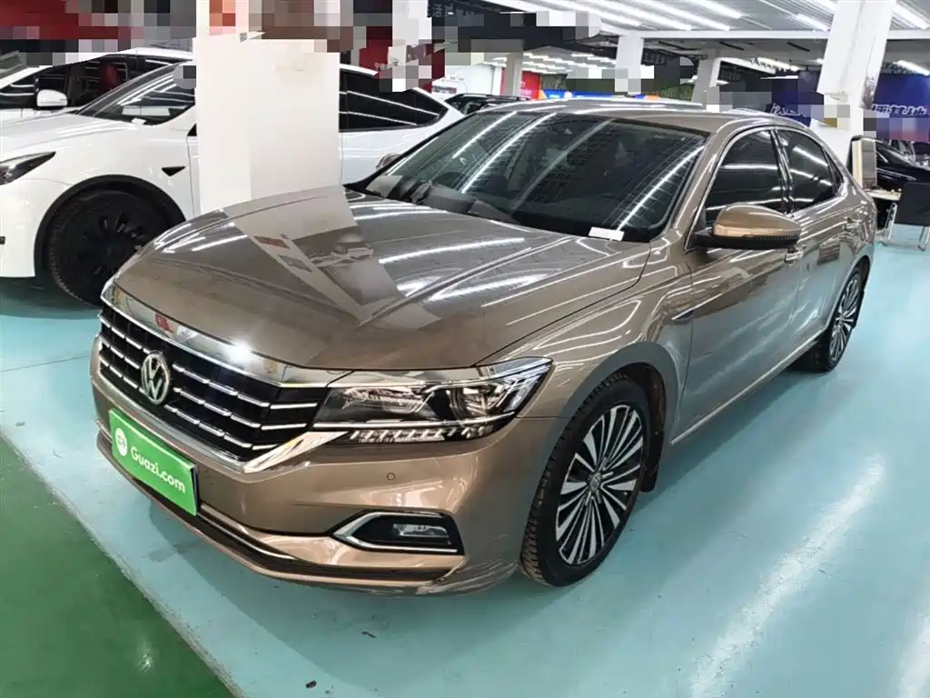 Volkswagen Passat 2019 Model 330TSI Luxury Edition China V фото 2
