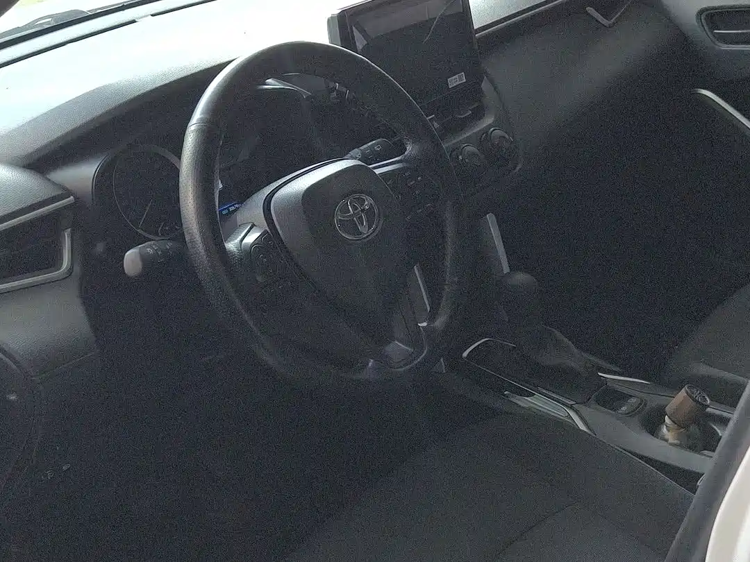 Toyota Corolla Cross 2022 2.0L Pioneer Edition фото 4