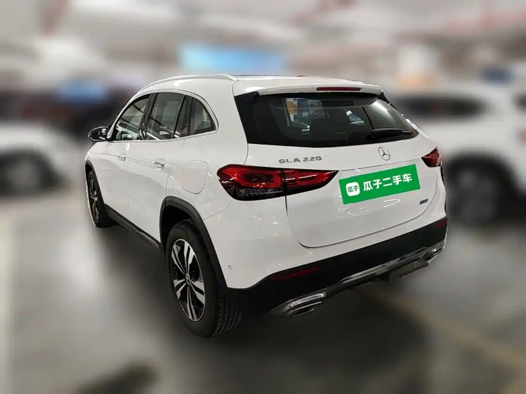 Mercedes-Benz GLA 2023 2023 GLA 220