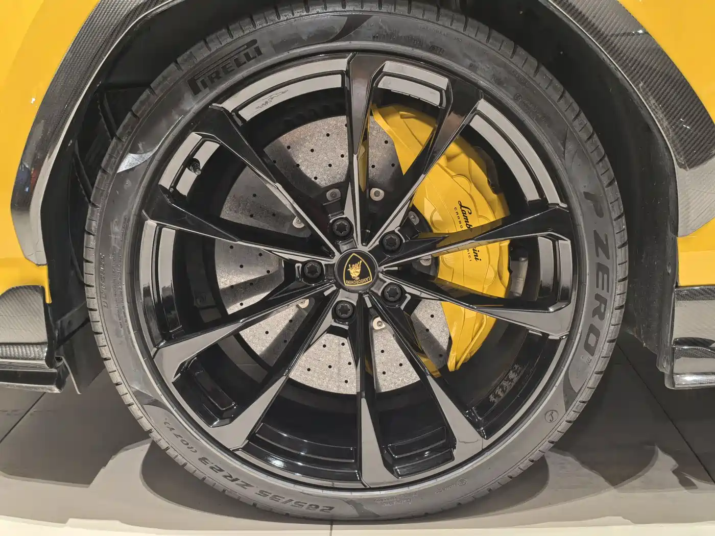 Lamborghini Urus 2021 4.0T V8 фото 9
