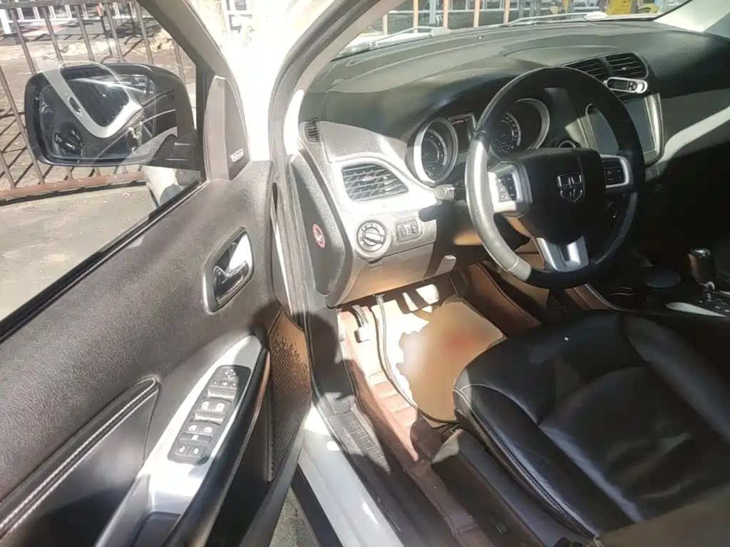 Dodge Journey 2015 2015 2.0TD 4WD Premium Edition