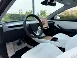 Фото 7 - Tesla Model 3