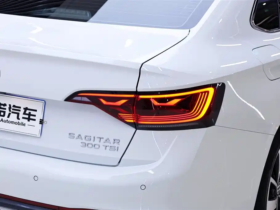 Volkswagen Sagitar 2025 Facelift 300TSI DSG Beyond Edition фото 15